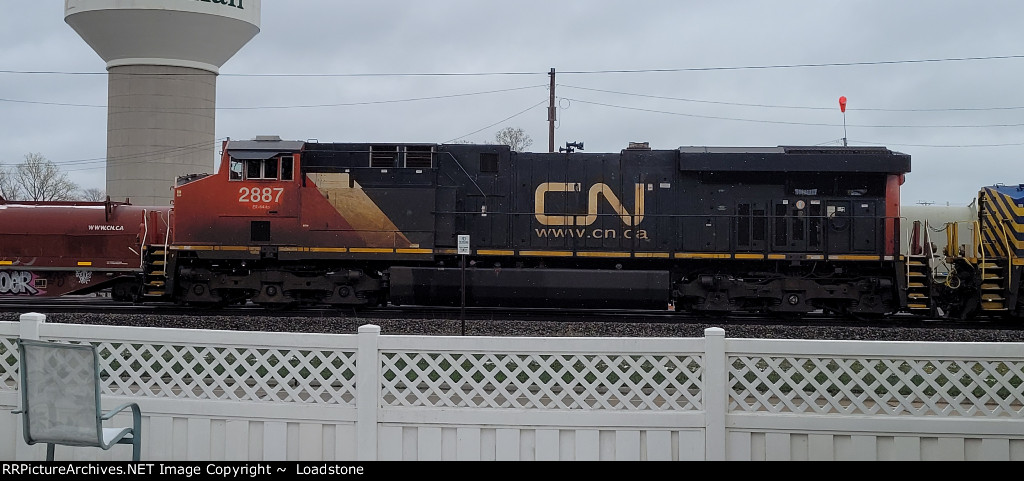 CN 2887